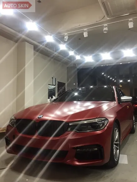광주랩핑 bmw520d 사틴뱀파이어레드 전테랩핑 시공 [광주카스킨,광주bmw520d랩핑,아우토스킨] / 광주 광산구 도천동