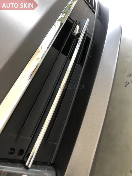광주랩핑 bmw 7시리즈 사틴그레이 프론트부분 재시공[광주카스킨,광주bmw7시리즈랩핑,아우토스킨] / 광주 광산구 도천동