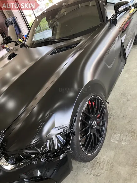 광주랩핑 벤츠 amg gts 사틴블랙 전체랩핑 시공 [광주카스킨,광주amggts랩핑,아우토스킨] / 광주 광산구 도천동