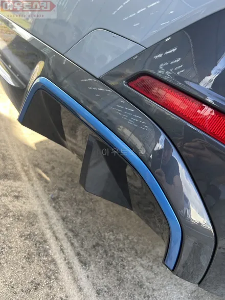 광주랩핑    BMW I4 부분 포인트랩핑 시공 / 광주 광산구