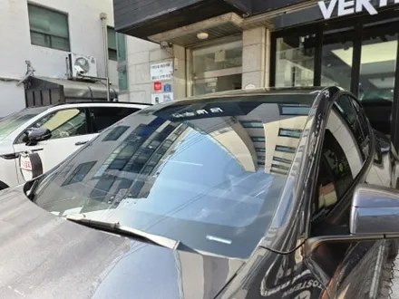테슬라 썬팅 추천 생고뱅 파노라마 럭스X가 인기 많은 이유