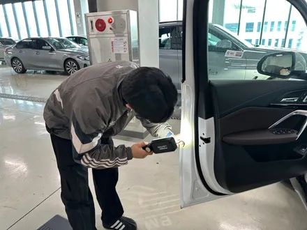BMW X1 전시장 출장 신차검수 후 썬팅 했어요