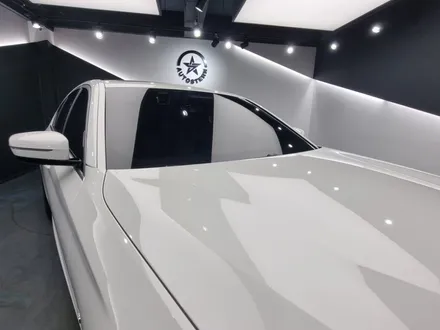 BMW 520i 틴팅 및 신차패키지_ 버텍스 900/700