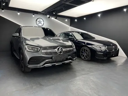 메르세데스 벤츠 GLC300 셀레나이트 그레이 완성은 The LX