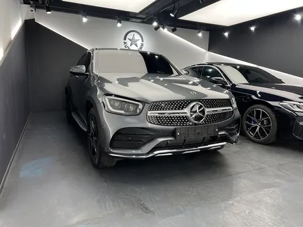 메르세데스 벤츠 GLC300 셀레나이트 그레이 완성은 The LX