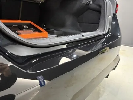 의정부 썬팅 BMW 5시리즈가 선택한 블랙 반사 럭스X