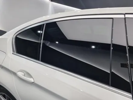 BMW 520i 틴팅 및 신차패키지_ 버텍스 900/700