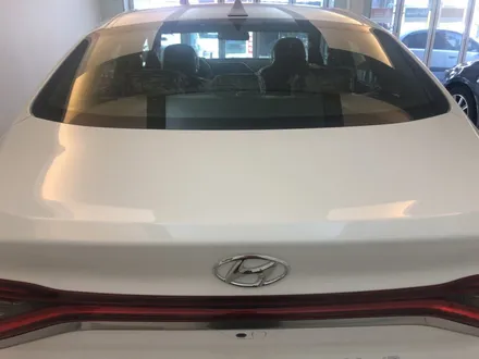 아우토스턴 ★