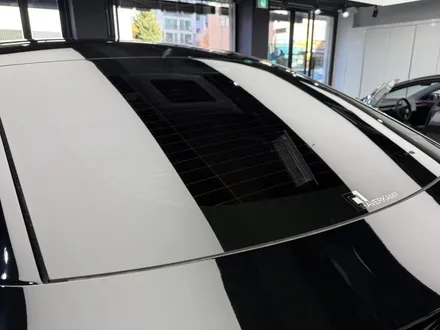 테슬라 썬팅과 악세사리 장착 한번에 완료