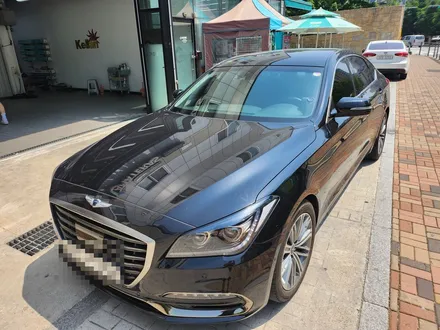 제네시스 G80 열차단이 안되는 기존 필름 제거 후 광명 썬팅 오토스토어에서 재시공 진행했습니다. / 경기 광명 신촌로