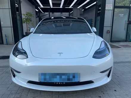 광명 블락포디 테슬라 모델3 비바스카이블루 시공으로 열차단과 멋까지 한번에 잡으세요. / 경기 광명 신촌로