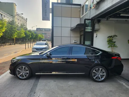 제네시스 G80 열차단이 안되는 기존 필름 제거 후 광명 썬팅 오토스토어에서 재시공 진행했습니다. / 경기 광명 신촌로