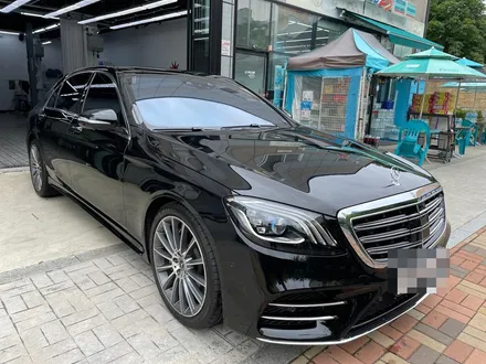 열차단과 색감까지 모두 만족합니다. 벤츠 S560 블락포디 비바스카이블루 썬팅 시공했어요. (feat. 광명 오토스토어) / 경기 광명 신촌로