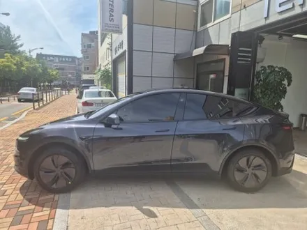 테슬라 모델Y 광명 썬팅 전문점 오토스토어를 찾으시는 이유 / 광명시 소하동