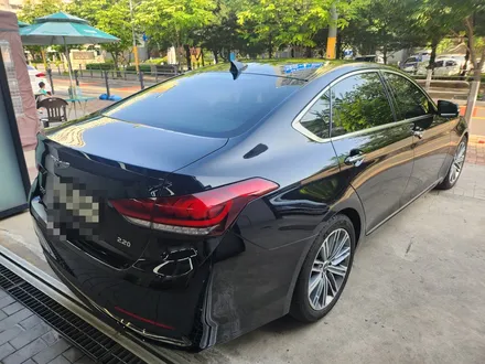 제네시스 G80 열차단이 안되는 기존 필름 제거 후 광명 썬팅 오토스토어에서 재시공 진행했습니다. / 경기 광명 신촌로