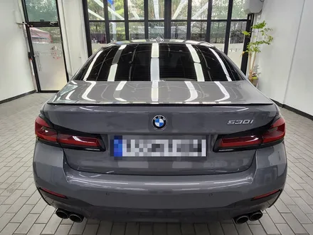 [시흥 블락포디 전문 시공점] BMW 530i 비바스카이블루 썬팅 재시공으로 멋과 열차단까지 모두 잡았어요. / 경기 광명 신촌로