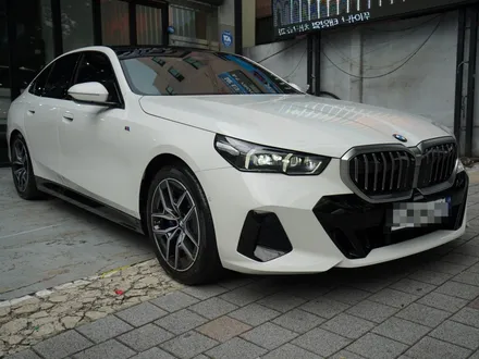 BMW 5시리즈 대구용산 신차패키지 PPF 패키지로 생활 흠집 보호 / 대구 달서구 용산동