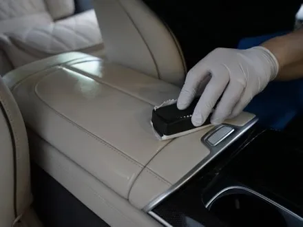 벤츠 S500 대구 신차패키지, 가죽 시트 코팅까지 꼼꼼하게 도포! / 대구 달서구 용산동
