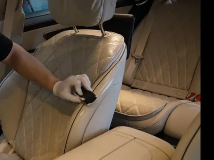 벤츠 S500 대구 신차패키지, 가죽 시트 코팅까지 꼼꼼하게 도포! / 대구 달서구 용산동