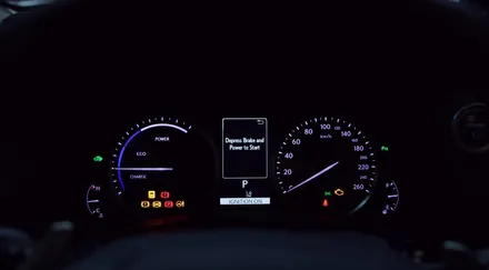 렉서스 NX300 전동트렁크 옵션을 추가해 주세요!