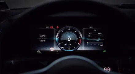 벤츠 CLS300 19년식 모델에 반자율주행 옵션을 추가해줬습니다. C257