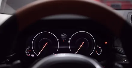 BMW 520i 튜닝 1순위 -! BMW 순정 스트럿바 -!