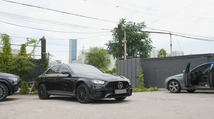 벤츠 E300 실내까지 E63으로 변신시켜주기! 카본 수전사