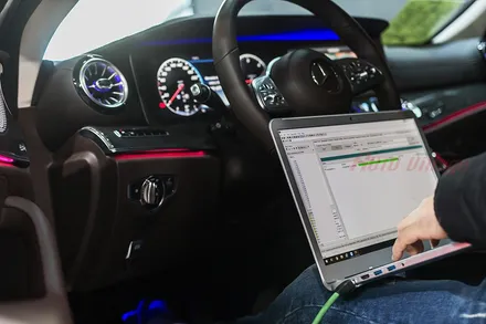 2020 벤츠 CLS300d 어라운드뷰 360뷰 순정장착 작업