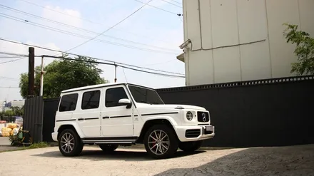벤츠 G바겐 G63(W463b) 전동 사이드 스탭으로 편안함을 추가해보세요!