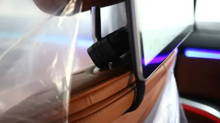 벤츠 S클래스(W223) 리어모니터가 없다면 !? Q125를 추가해 보세요!