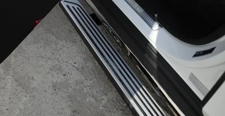 벤츠 GLS 400d 고정형 사이드 스텝과 전동 사이드 스탭- 딱 두고 비교해 보기! X167