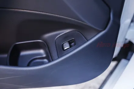 벤츠 E300 어라운드뷰 화질안좋은 사제는 가라~! 순정 레트로핏 작업