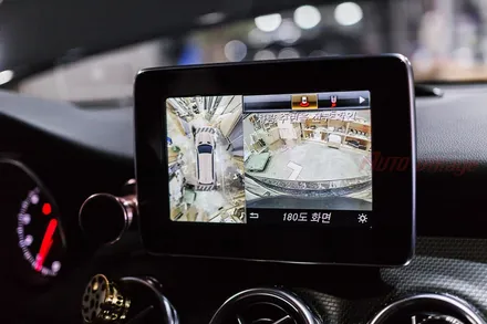 벤츠 GLA(X156) 순정 어라운드뷰 장착!
