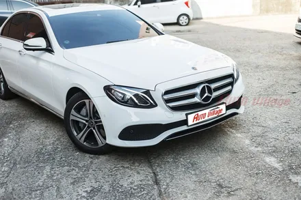 벤츠 E300 어라운드뷰 화질안좋은 사제는 가라~! 순정 레트로핏 작업