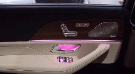 벤츠 GLS 400 X167 인디오더로 풀 옵션 만들기 !? GLS 디젤 풀옵션 모델 구경해볼게요! 전동사이드 스텝은 추가로 장착!