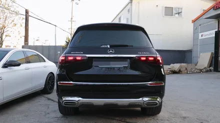 벤츠 GLS 600 마이바흐 바디킷 튜닝 할 때, C필러 엠블럼 사이즈 체크해보기-//X167 마이바흐 바디킷