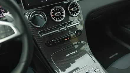 벤츠 GLC63 AMG 18년식 모델에 페이스 리프트 전 디지털 계기판을 장착해 줬습니다. // W222 전기형 계기판// 12.3인치 모니터와 카블릿M2C // X253