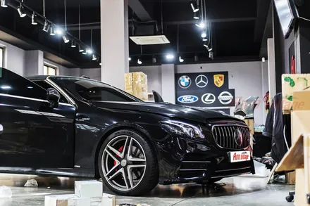벤츠 E클래스(W213) 쿠페 머플러 팁 교체 작업!