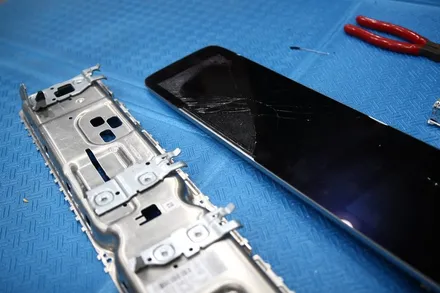 벤츠 S클래스 S650 (W222) 마이바흐 계기판이 파손되었다면 !?