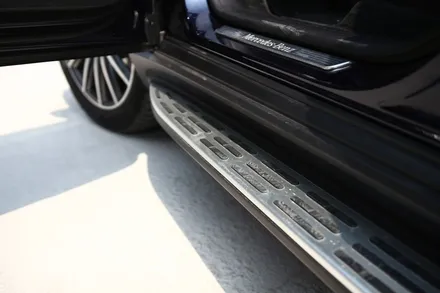 벤츠 GLS580(X167) 마이바흐ST 전동 사이드 스탭으로 장착하면 계기판을 마이바흐로 바꾸어 드려요!