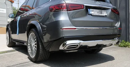 벤츠 GLS 400을 마이바흐로 바꿔주는 바디킷 세트! 3대분 한번에 보여드립니다! X167