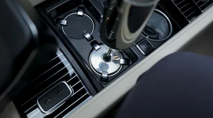 벤츠 GLS600 마이바흐 5인승 모델을 4인승 VIP시트로 개조해 줬습니다. X167 // 모든 GLS 튜닝 가능!