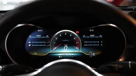 벤츠 GLC(X253) 일반 모델 계기판을 AMG 계기판으로 바꿔보세요!