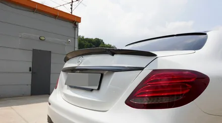 벤츠 E클래스 17년식 모델에 20인치 AMG 단조 휠 장착해 줬어요!! //W213
