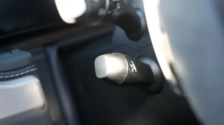 벤츠 지바겐 G63 AMG 열선핸들 옵션을 순정으로 추가했어요~ // W463b