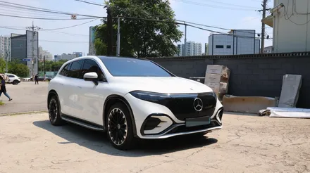 벤츠 EQS SUV580 플래그십 전기SUV, 마이바흐 순정 그릴&본넷 삼각별 장착