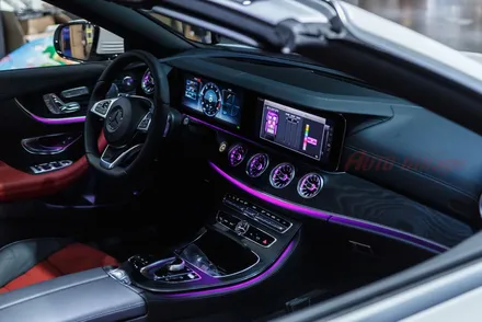 Benz E220d W213 엠비언트 송풍구 멀티컬러 와이드콕핏 튜닝