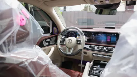 벤츠 GLS600 마이바흐 5인승 모델을 4인승 VIP시트로 개조해 줬습니다. X167 // 모든 GLS 튜닝 가능!