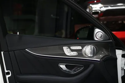 벤츠 E클래스(W213) AMG E53 송풍구 엠비언트, 리어송풍구 엠비언트, 부메스터 무빙 트위터 추가해주기!