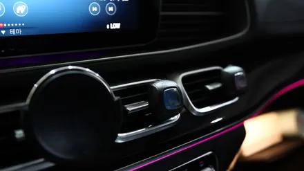 벤츠 GLE400d(W167) 이오나이저 에어발란스/ 고스트도어 옵션을 추가해 주었습니다.